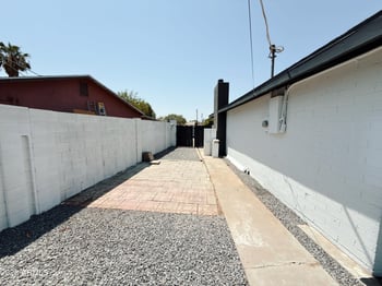 4424 Flower St, Phoenix, AZ 85031