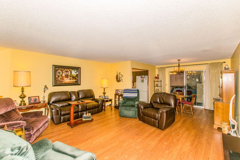 4425 E Carmel Ave, Mesa, AZ 85206