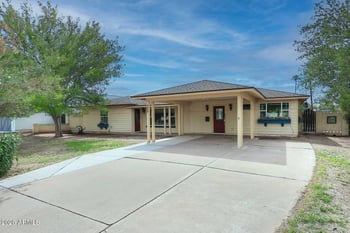 4425 E Weldon Ave, Phoenix, AZ 85018