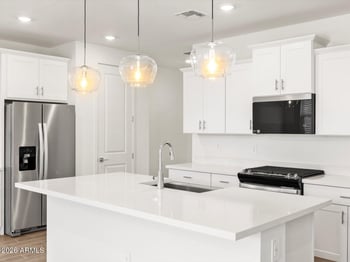 4426 Hunter Trl, San Tan Valley, AZ 85144