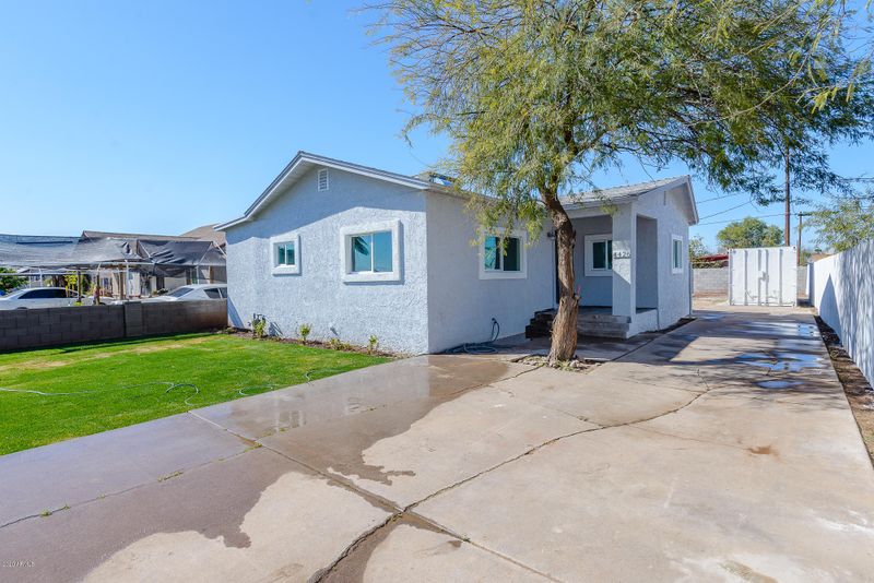4426 S 9th St, Phoenix, AZ 85040