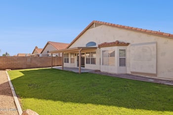 4426 Thistle Landing Dr, Phoenix, AZ 85044