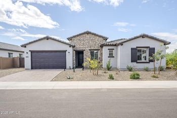 4427 Park View Ln, Glendale, AZ 85310
