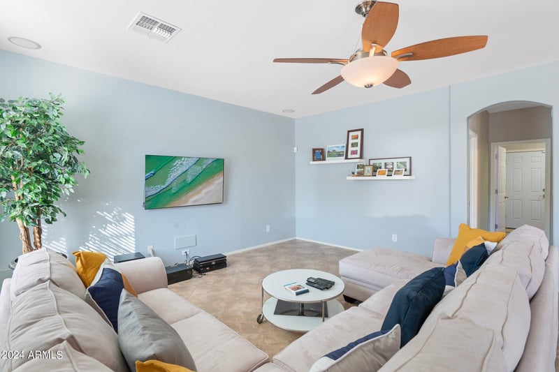 4427 Summerside Rd, Laveen, AZ 85339