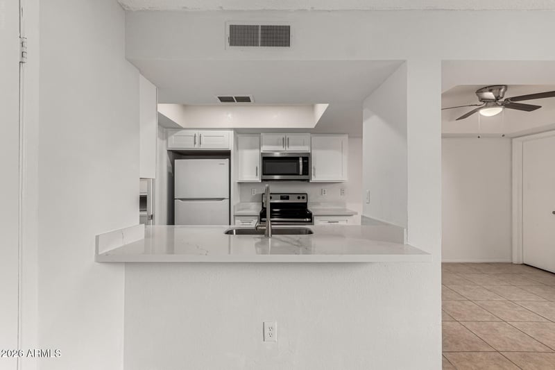 4428 E Wood St #595, Phoenix, AZ 85040
