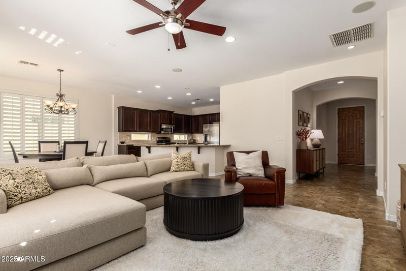 443 W Lantana Pl, Chandler, AZ 85248
