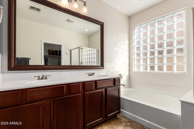 443 W Lantana Pl, Chandler, AZ 85248