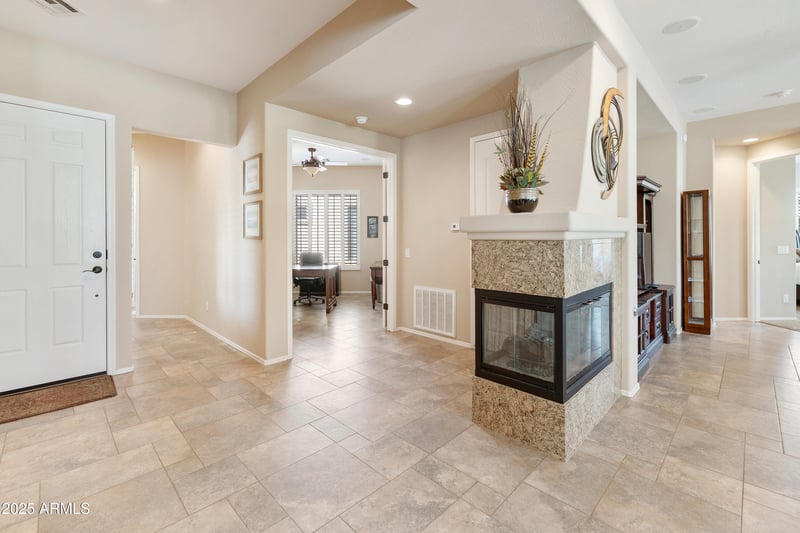 4430 Carob Dr, Gilbert, AZ 85298