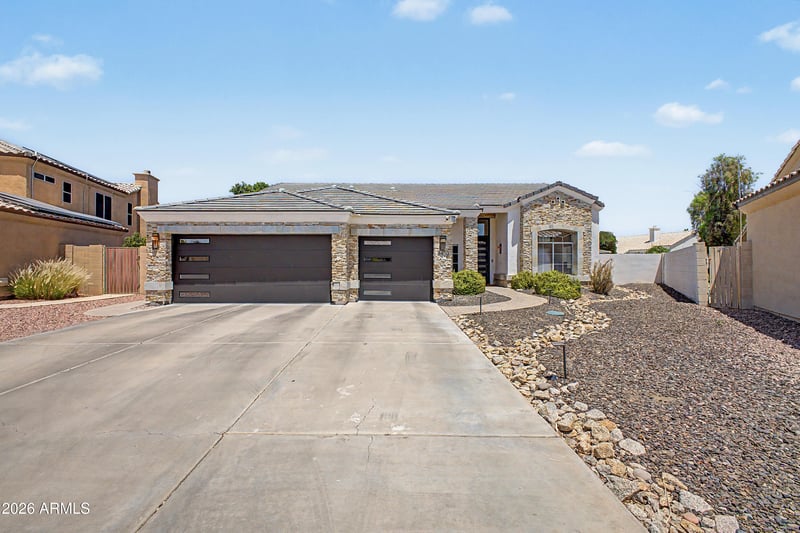 4430 E Graythorn St, Phoenix, AZ 85044