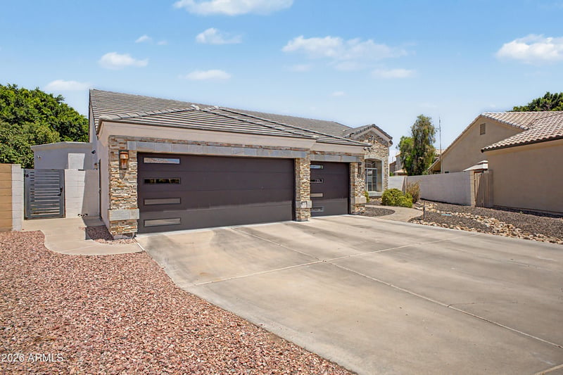 4430 E Graythorn St, Phoenix, AZ 85044