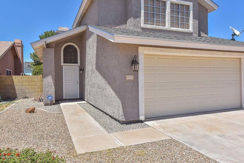 4430 W Oraibi Dr, Glendale, AZ 85305