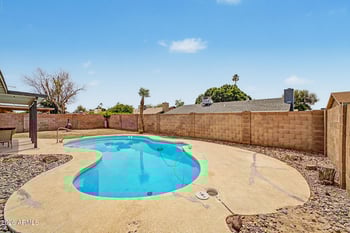 4431 Garden Dr, Glendale, AZ 85304