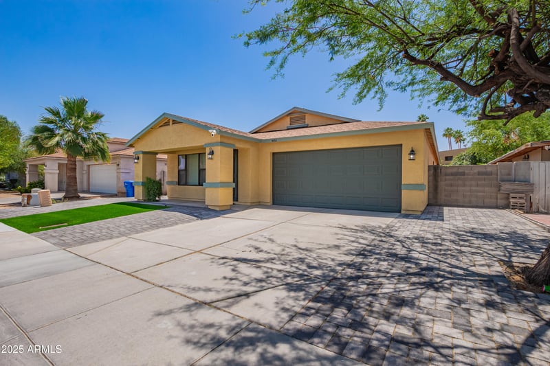 4433 Coronado Rd, Phoenix, AZ 85035