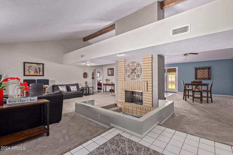 4433 E Acoma Dr, Phoenix, AZ 85032