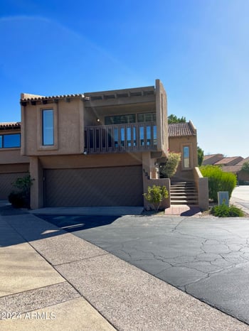 4434 Camelback Rd #136, Phoenix, AZ 85018