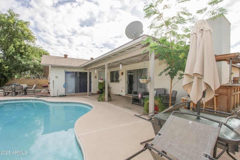 4434 Dahlia Dr, Glendale, AZ 85304