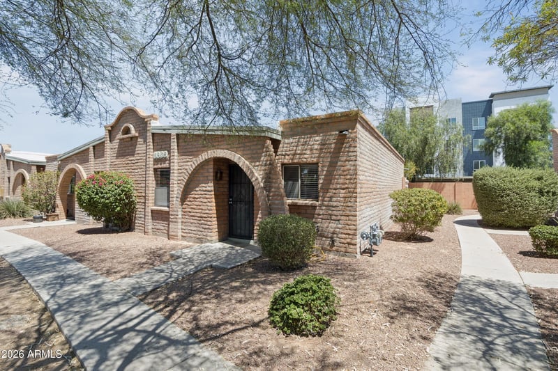 4434 E Hubbell St #22, Phoenix, AZ 85008