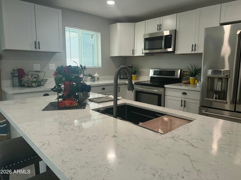 4435 Desert Cove Ave, Glendale, AZ 85304