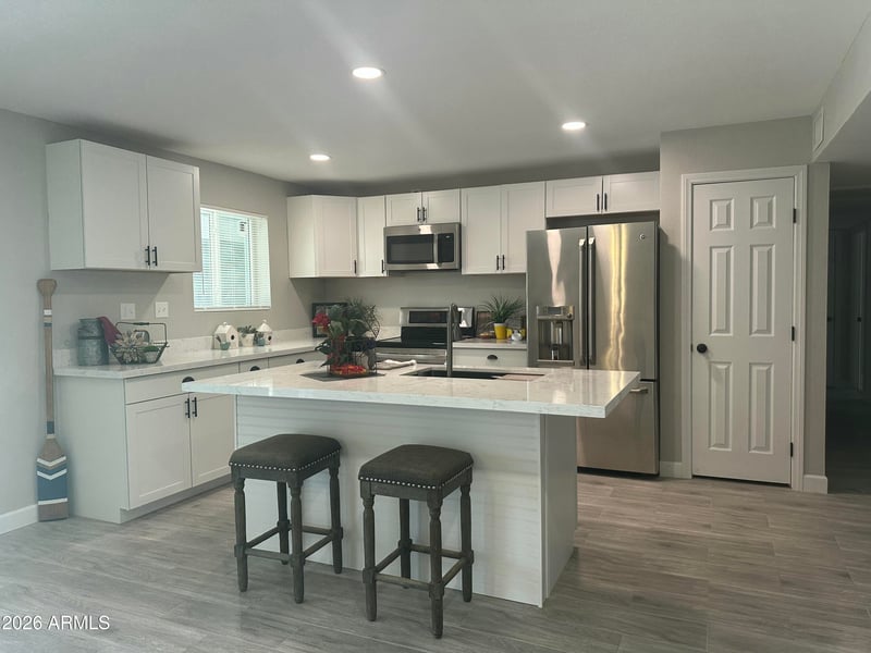 4435 Desert Cove Ave, Glendale, AZ 85304