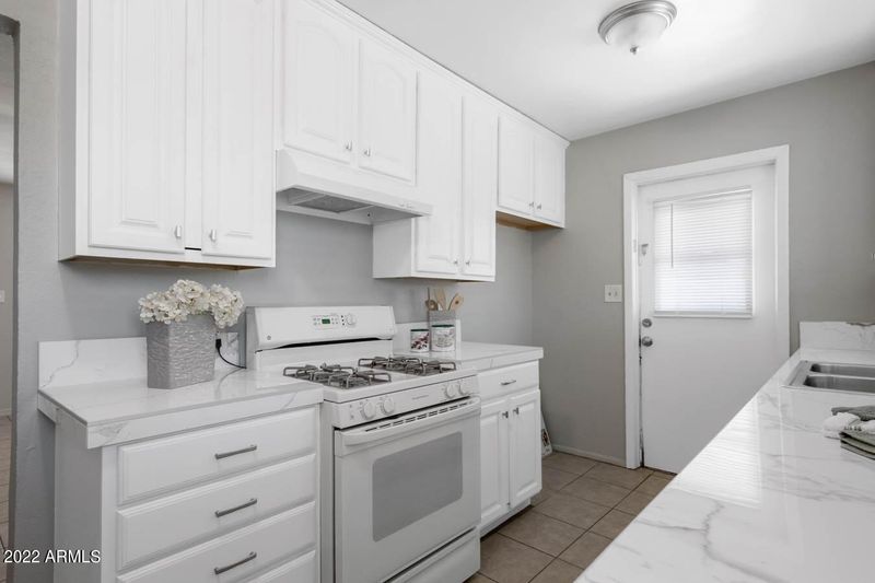 4435 W Whitton Ave, Phoenix, AZ 85031