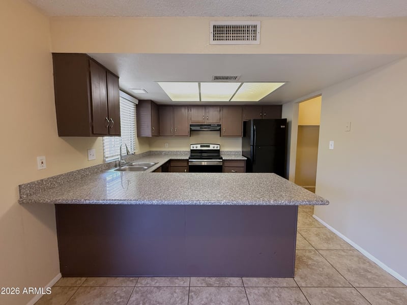 4437 Cathy Cir, Glendale, AZ 85308