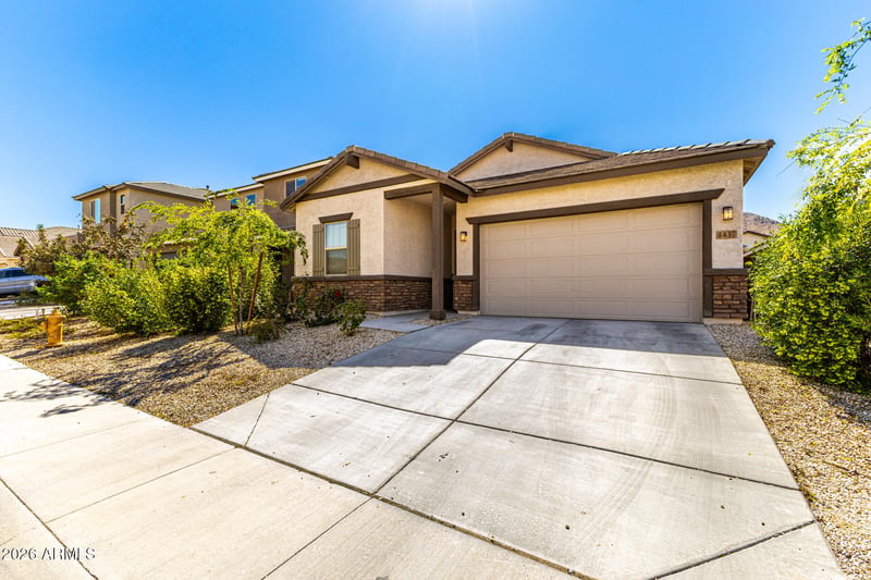 4437 Mountain Laural Dr, San Tan Valley, AZ 85144