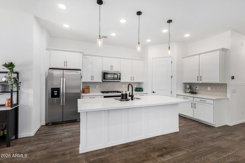 4437 Mountain Laural Dr, San Tan Valley, AZ 85144