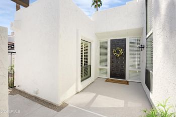4438 E Camelback Rd #149, Phoenix, AZ 85018