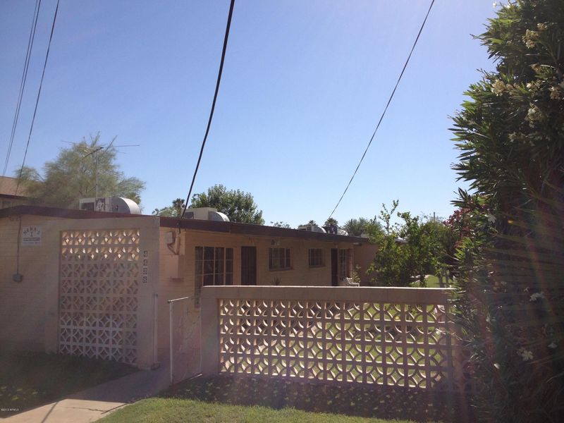 4438 N 27th St, Phoenix, AZ 85016