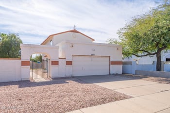 4439 Westcott Dr, Glendale, AZ 85308