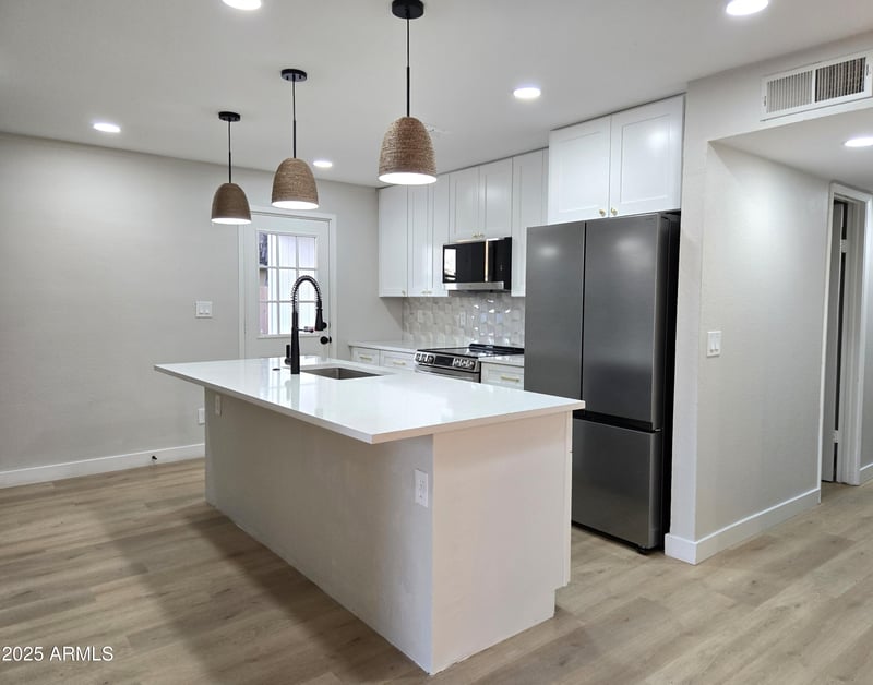 444 10th Ave, Mesa, AZ 85204