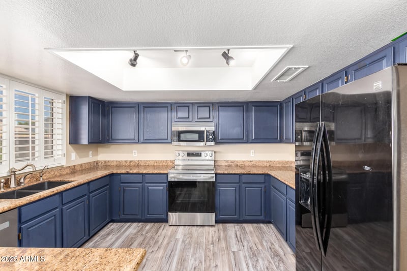 444 Avenida Sierra Madre --, Gilbert, AZ 85296