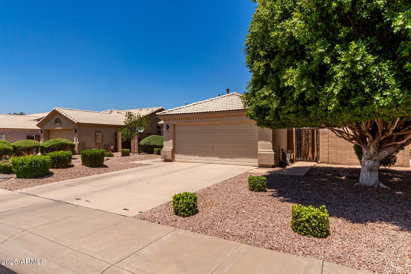 444 Comstock Ct, Gilbert, AZ 85233