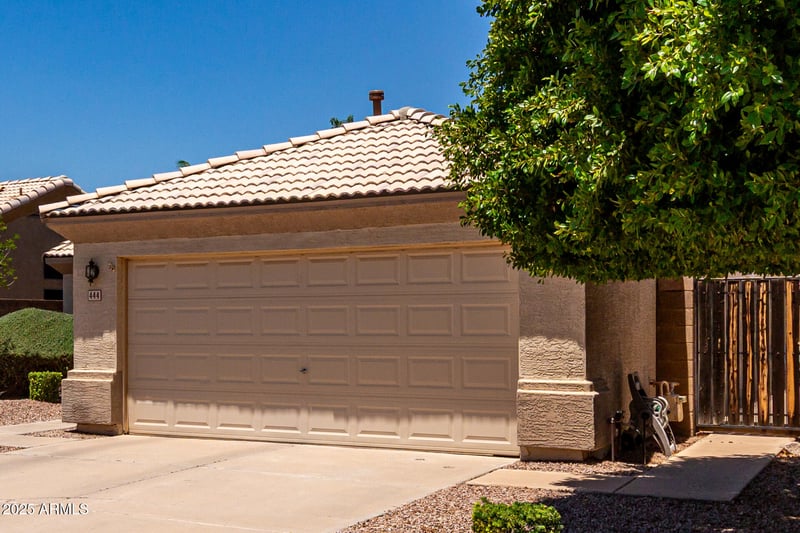 444 Comstock Ct, Gilbert, AZ 85233