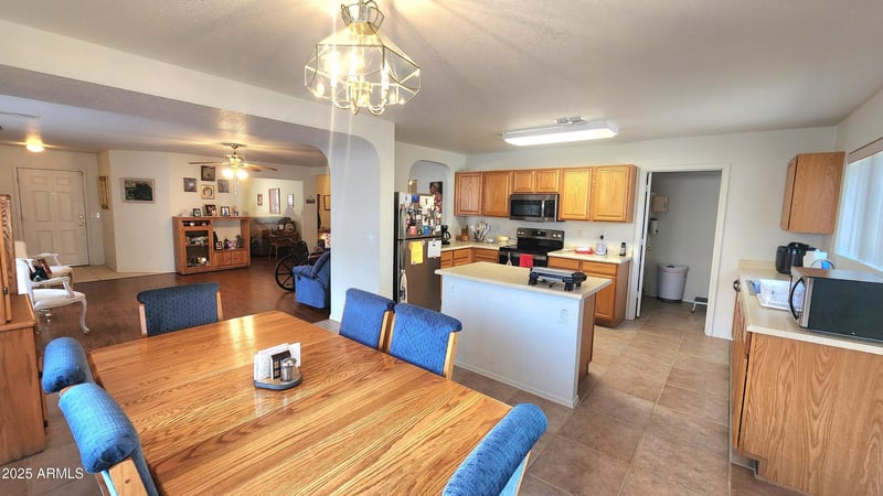 444 Fabens Ln, Gilbert, AZ 85233