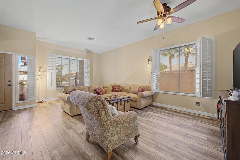 444 S Gibson St, Gilbert, AZ 85296