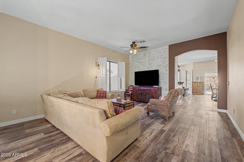 444 S Gibson St, Gilbert, AZ 85296