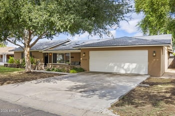 4440 E Clarendon Ave, Phoenix, AZ 85018