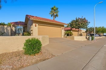 4440 Shomi St, Phoenix, AZ 85044