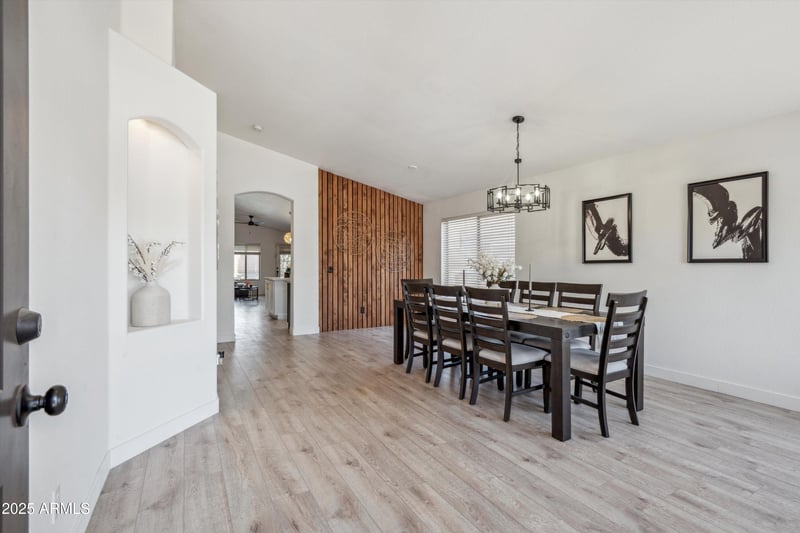 4440 Tether Trl, Phoenix, AZ 85050