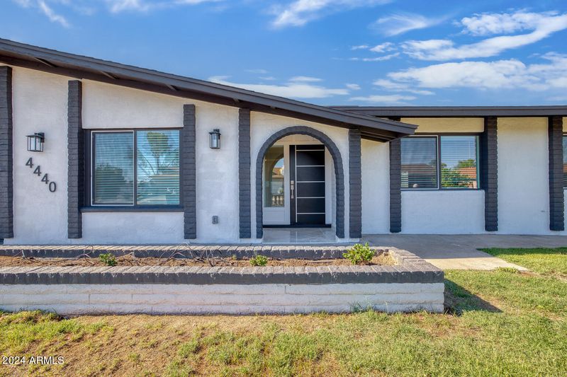4440 W Purdue Ave, Glendale, AZ 85302
