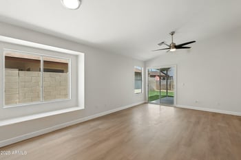 4441 101st Ave, Phoenix, AZ 85037
