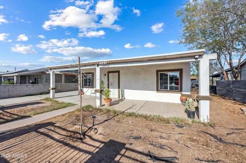 4441 8th St, Phoenix, AZ 85040
