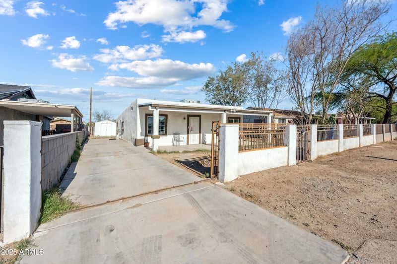 4441 8th St, Phoenix, AZ 85040
