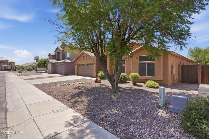 4441 E Cottonwood Ln, Phoenix, AZ 85048