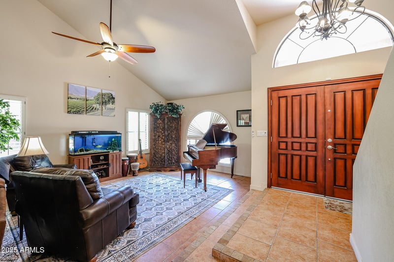 4441 Sunnyside Ln, Phoenix, AZ 85032