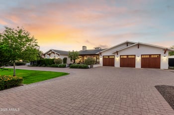 4442 59th Pl, Phoenix, AZ 85018