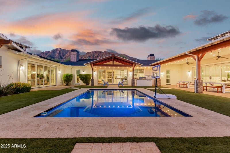 4442 59th Pl, Phoenix, AZ 85018