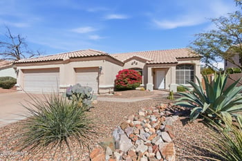 4442 E Graythorn St, Phoenix, AZ 85044