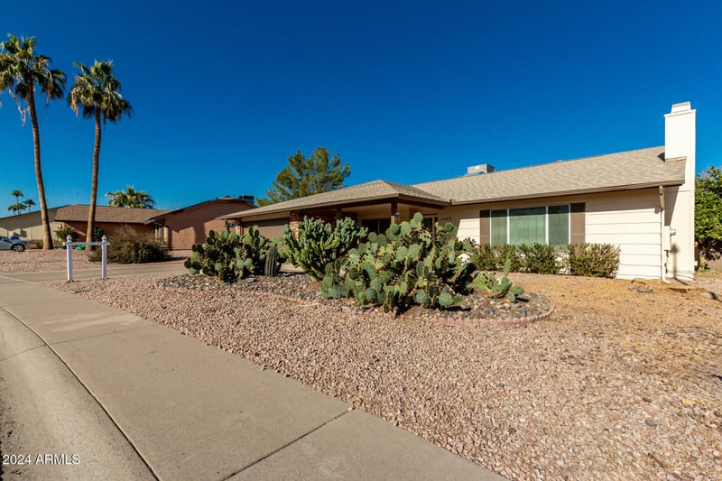 4442 Walatowa St, Phoenix, AZ 85044